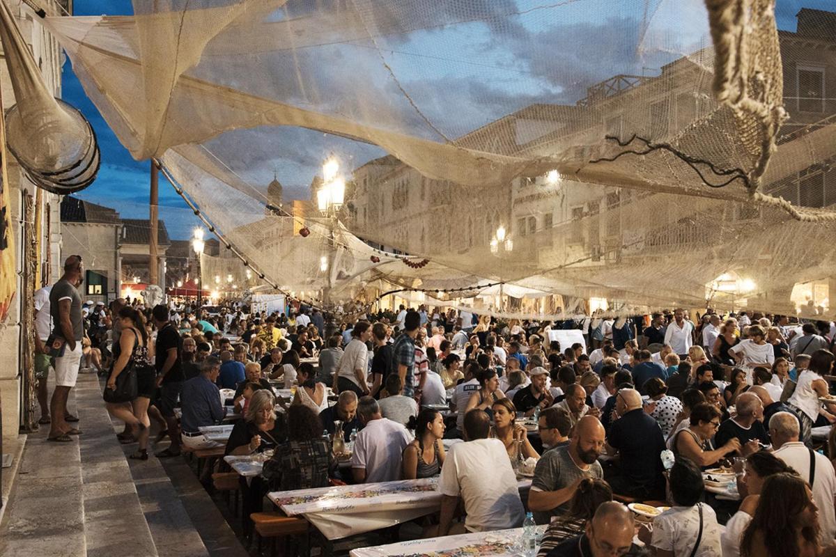 Alla Torre Dell'Orologio Chioggia Dış mekan fotoğraf